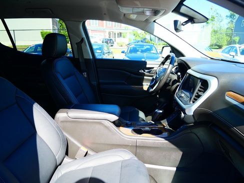 Used 2019 GMC Acadia SLE AWD/4WD image 17
