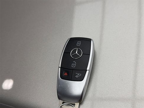 Used 2021 Mercedes-Benz GLC 300 image 62