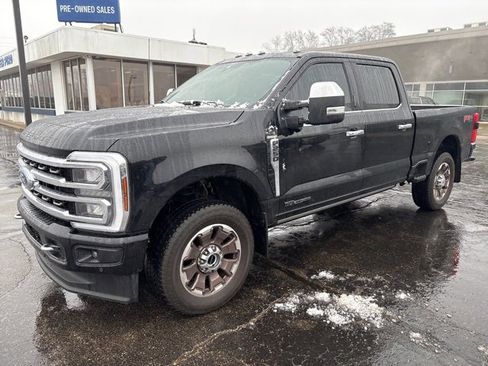 Used 2024 Ford F250 King Ranch image 11