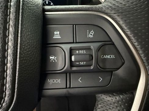 Used 2025 Toyota Tundra Limited w/ Power Package AWD/4WD image 11