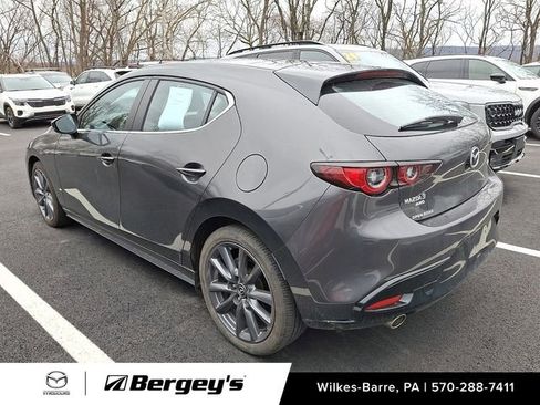 Used 2022 MAZDA MAZDA3 s image 8