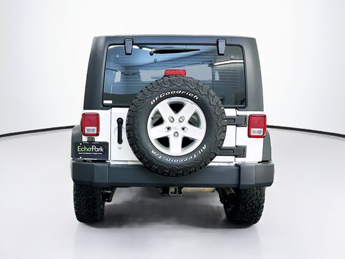 Used 2012 Jeep Wrangler Sport AWD/4WD image 7