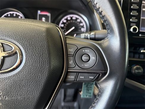 Used 2023 Toyota Camry SE image 22