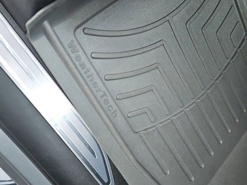 Used 2021 GMC Sierra 1500 SLT w/ SLT Premium Plus Package image 28