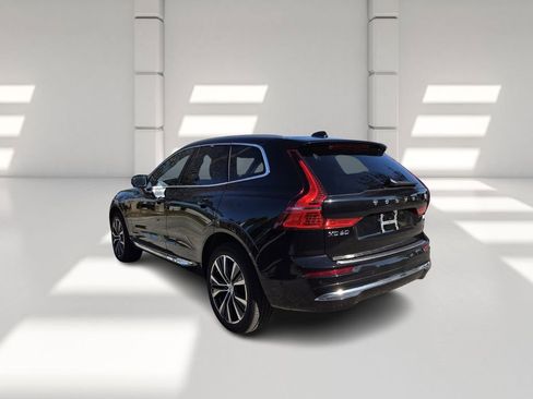 Used 2022 Volvo XC60 T8 Inscription Expression w/ Advanced Package image 6