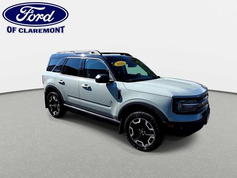 Used 2022 Ford Bronco Sport Outer Banks w/ Tech Package AWD/4WD image 9