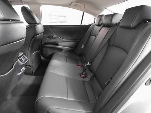 New 2025 Lexus ES 350 w/ Premium Package image 11