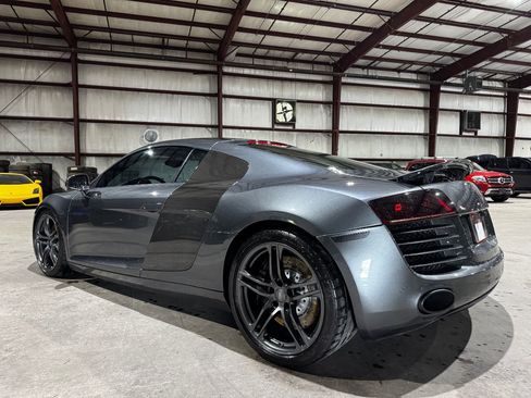 Used 2009 Audi R8 V8 image 8