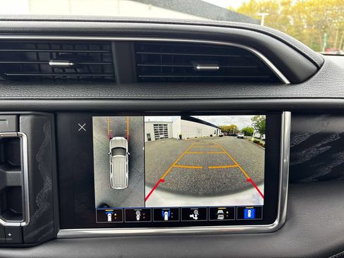 Used 2022 GMC Yukon Denali w/ Max Trailering Package AWD/4WD image 29
