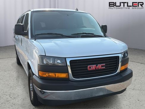 Used 2023 GMC Savana 3500 LS w/ Chrome Appearance Package RWD image 6