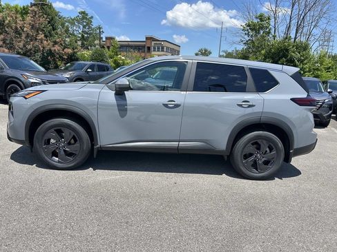 New 2026 Nissan Rogue SV AWD/4WD image 4