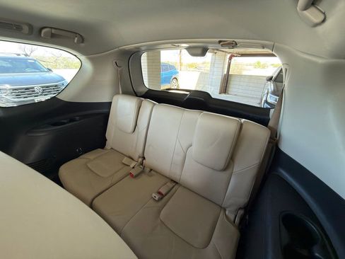 Used 2023 Nissan Armada Platinum w/ Captain's Chairs Package image 37