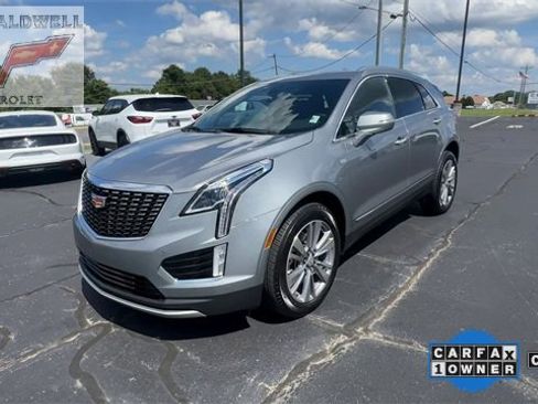 Certified 2025 Cadillac XT5 Premium Luxury image 4