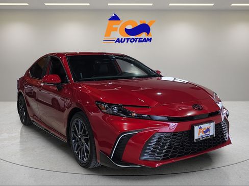 Certified 2026 Toyota Camry SE w/ Multimedia Upgrade Package FWD image 6