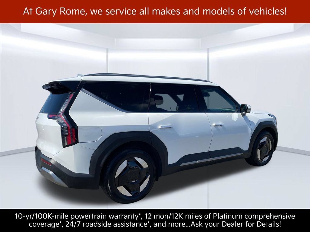 Certified 2024 Kia EV9 Wind AWD/4WD image 6