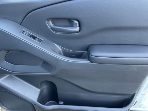 New 2026 Nissan Frontier SV image 21