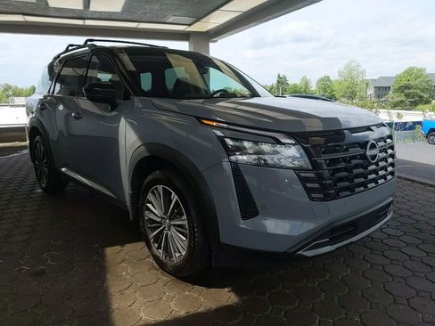 Used 2026 Nissan Pathfinder Platinum w/ Cargo Package AWD/4WD image 4