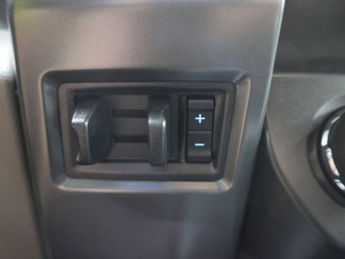 Used 2022 Ford F350 XLT w/ XLT Premium Package AWD/4WD image 46