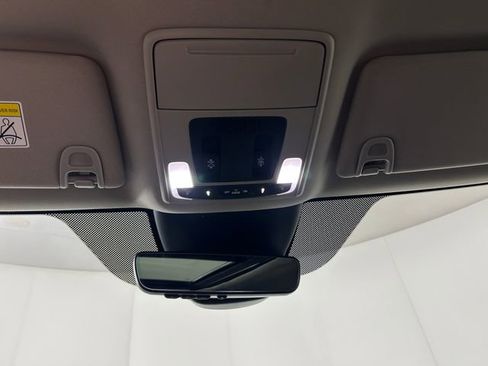 Used 2024 Honda Pilot Touring image 24