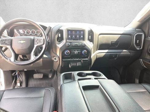 Used 2020 Chevrolet Silverado 1500 LT w/ Texas Edition AWD/4WD image 18