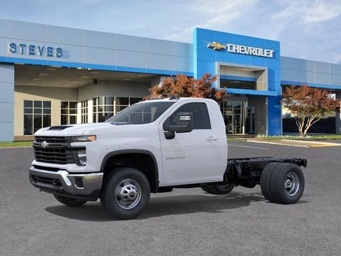 New 2026 Chevrolet Silverado 3500 W/T w/ WT Convenience Package RWD image 2