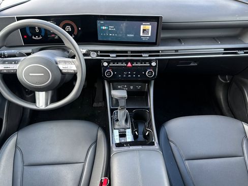 Used 2025 Hyundai Santa Cruz SEL image 14