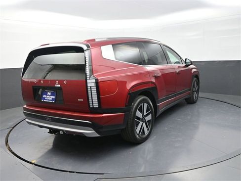 New 2026 Hyundai Ioniq 9 SEL w/ Tow & Go Package image 8