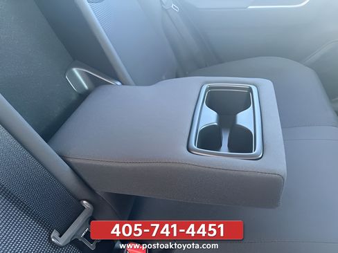 Used 2020 Toyota RAV4 LE w/ All Weather Liner Package AWD/4WD image 16