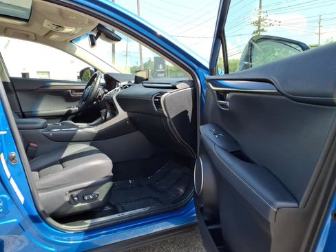 Used 2019 Lexus NX 300 AWD image 11