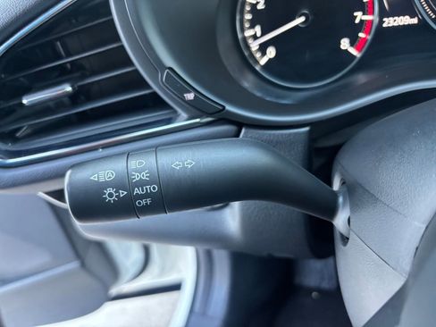 Certified 2025 MAZDA CX-30 AWD 2.5 S w/ Preferred Package image 21