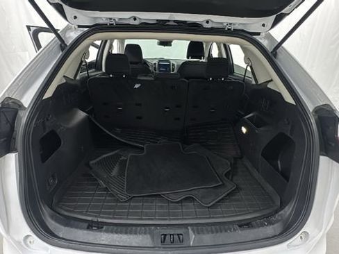 Used 2024 Ford Edge SE AWD/4WD image 15