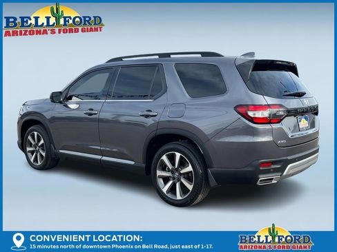 Used 2024 Honda Pilot Elite image 2