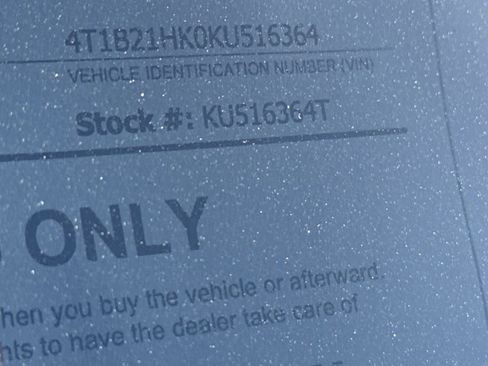 Used 2019 Toyota Camry XLE image 32