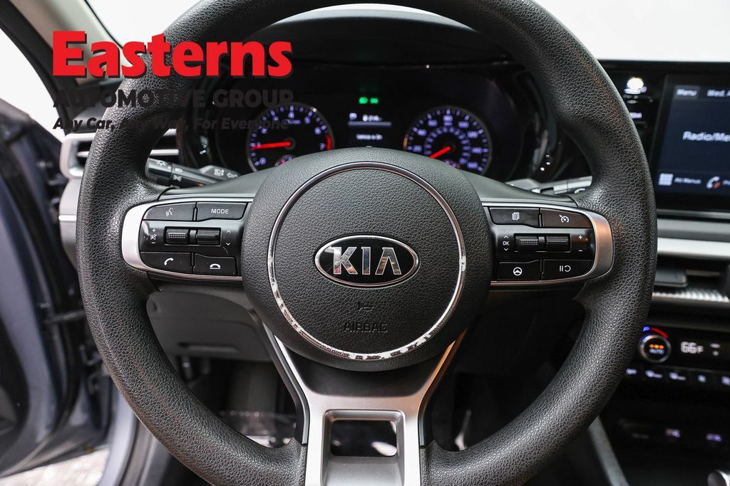 Used 2021 Kia K5 LXS FWD image 10