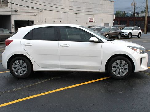 Used 2020 Kia Rio S FWD image 4