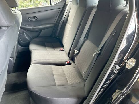 Used 2024 Nissan Sentra SV FWD image 22
