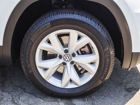 Used 2019 Volkswagen Atlas SE FWD image 12