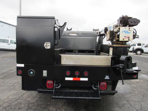 Used 2017 Ford F450 XL w/ Power Equipment Group AWD/4WD image 6