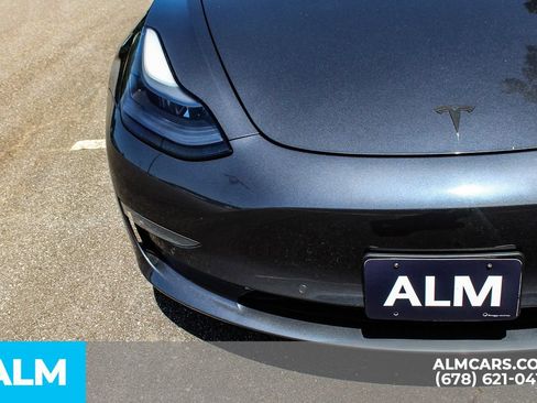 Used 2022 Tesla Model 3 Long Range AWD/4WD image 11