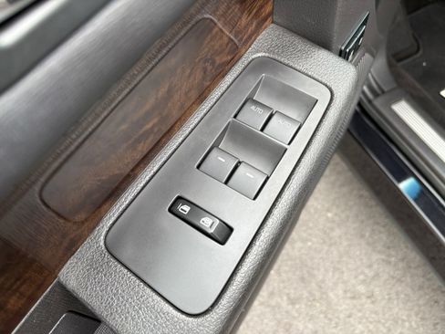 Used 2019 Ford Flex Limited FWD image 26
