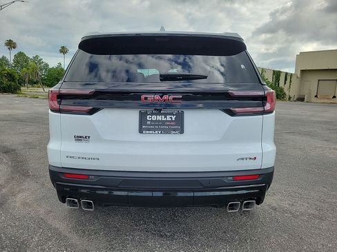New 2026 GMC Acadia AT4 w/ Luxury Package AWD/4WD image 6