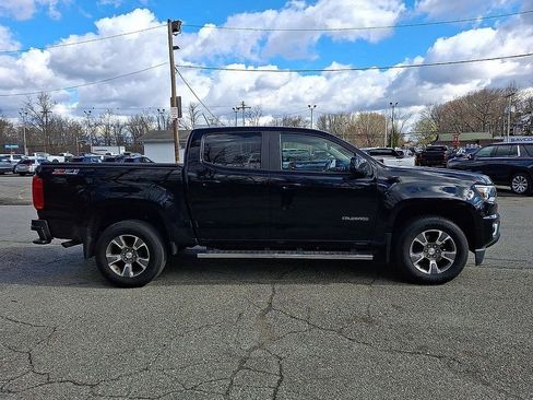 Used 2020 Chevrolet Colorado Z71 AWD/4WD image 8