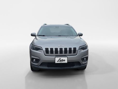 Used 2019 Jeep Cherokee Latitude w/ Cold Weather Group AWD/4WD image 8