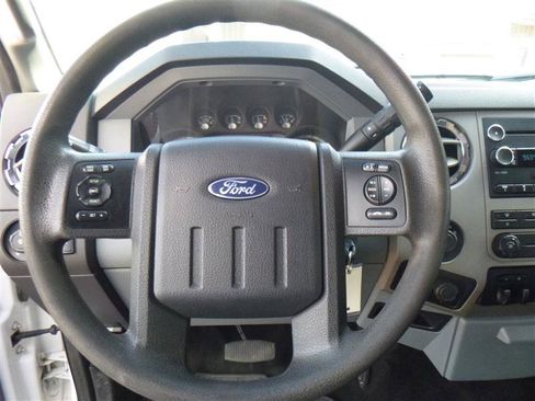 Used 2016 Ford F450 XLT w/ XLT Value Package AWD/4WD image 12