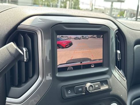 Used 2025 GMC Sierra 2500 Pro AWD/4WD image 18