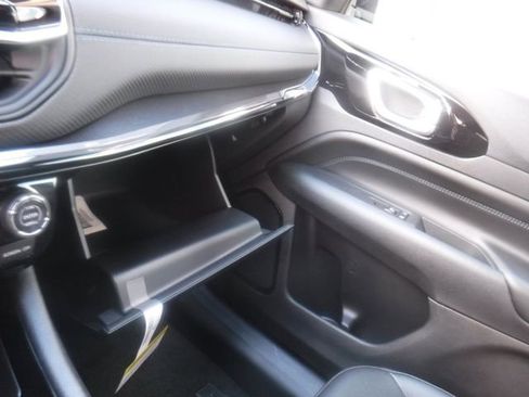 New 2026 Jeep Compass Latitude image 27