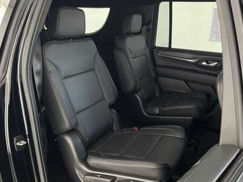 Used 2022 GMC Yukon XL Denali image 49