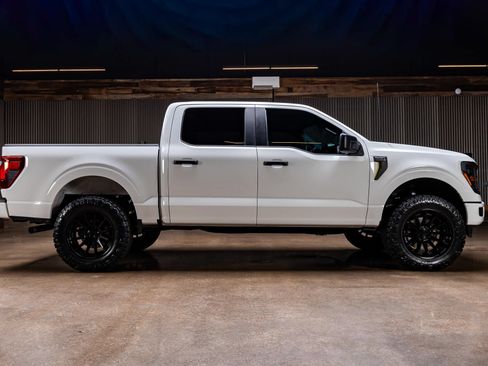 Used 2024 Ford F150 STX RWD image 11