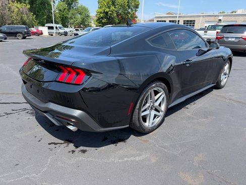 Used 2024 Ford Mustang Coupe RWD image 7