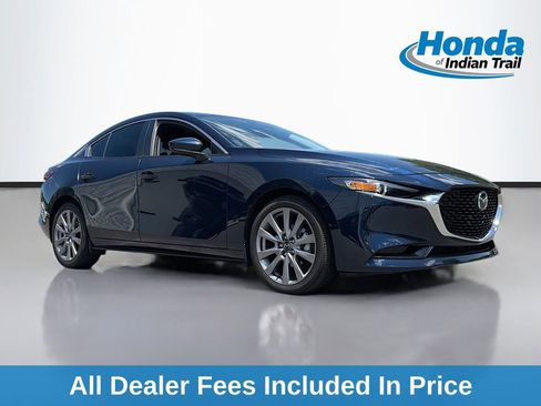 Used 2024 MAZDA MAZDA3 s FWD image 1